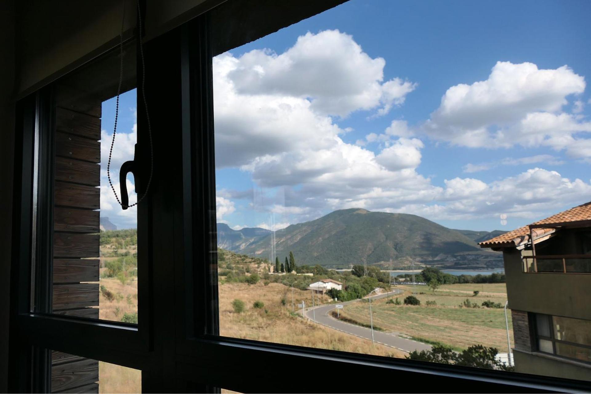 Apartament Anna A Salas Salas de Pallas Luaran gambar
